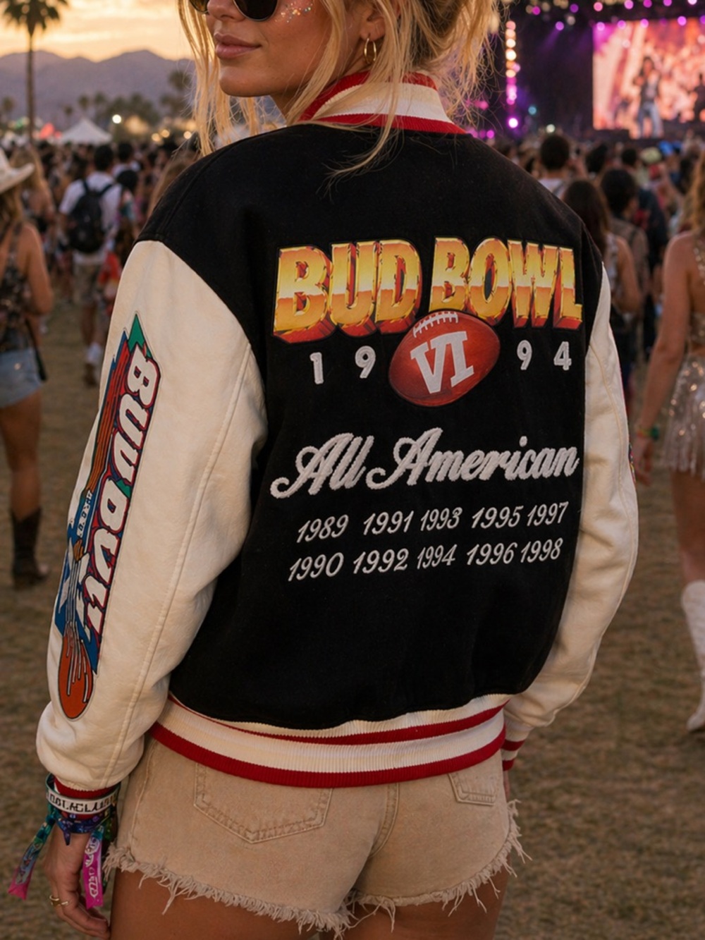 BUDWEISER Bud Bowl Black Varsity Jacket small‎